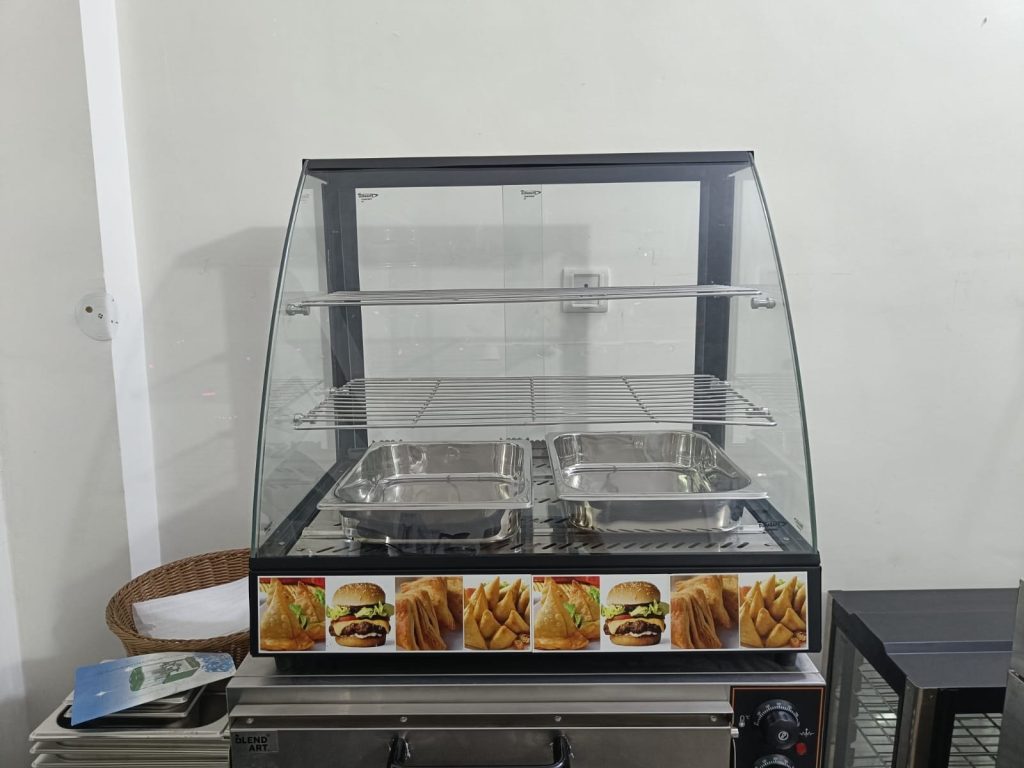Countertop Heated Display Case Designs That Enhance Customer Experience