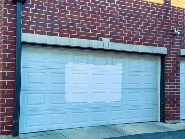 Top Signs You Need Garage Door Repair Hilliard Services Fast