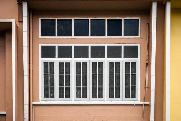 Custom Hurricane Impact Windows in South Florida for Any Home