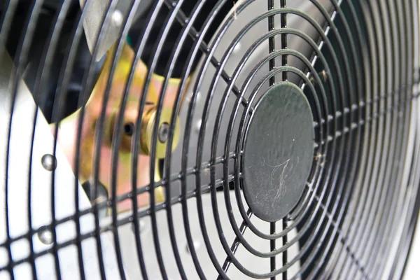 Common AC Problems That Require Professional Repair
